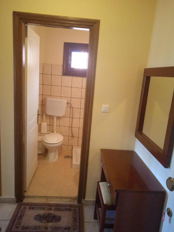 Thiamis Guesthouse Doliana Exteriér fotografie